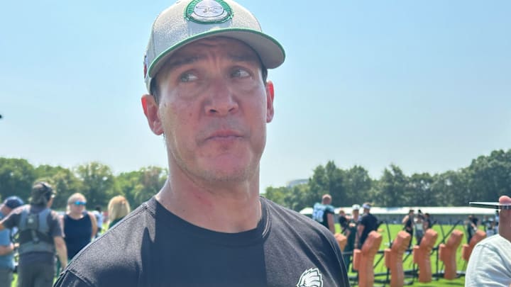 Eagles TE coach Jason Michael