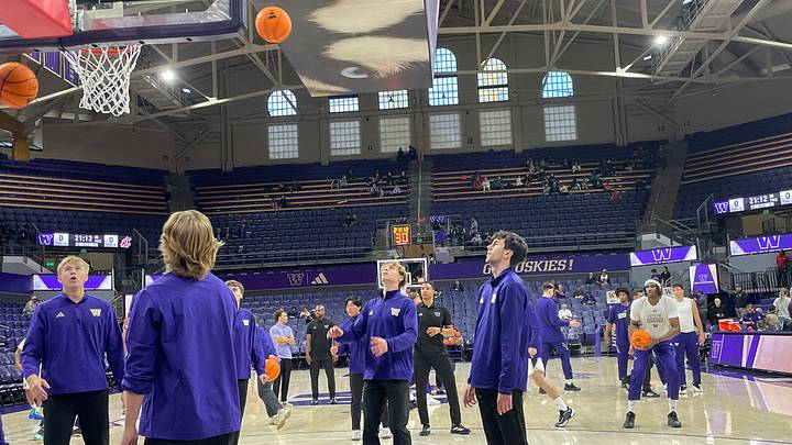The UW basketball team played a second exhibition game against WSU. The UW basketball team played a second exhibition game against WSU.