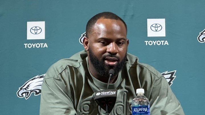 Eagles' Fletcher Cox makes his retirement official. Eagles' Fletcher Cox makes his retirement official.