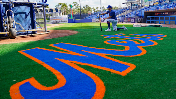 Feb 17, 2023; Port St. Lucie, FL, USA; New York Mets center fielder Brandon Nimmo (9) watches