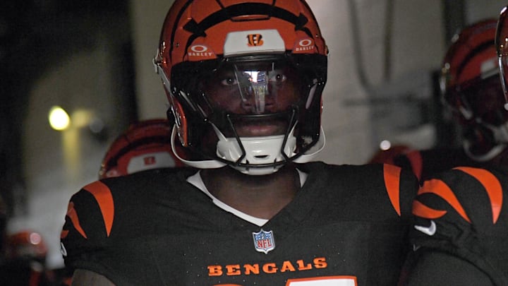 Aug 7, 2025; Philadelphia, Pennsylvania, USA; Cincinnati Bengals defensive end Shemar Stewart (97) in the tunnel against the Philadelphia Eagles at Lincoln Financial Field. Mandatory Credit: Eric Hartline-Imagn Images