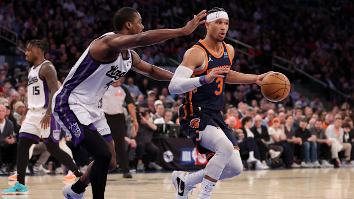 Apr 4, 2024; New York, New York, USA; New York Knicks guard Josh Hart (3) controls the ball against