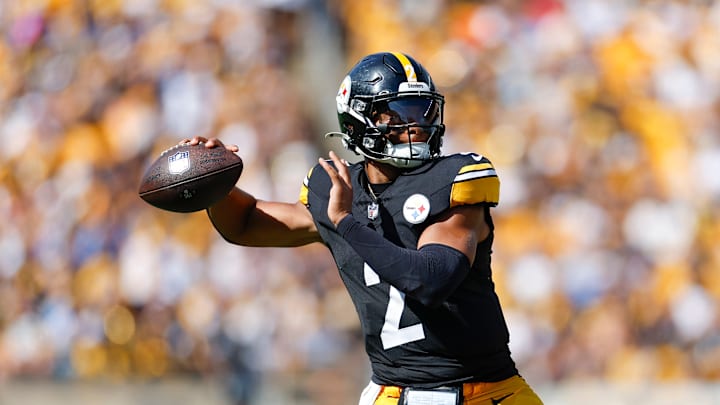 Los Angeles Chargers v Pittsburgh Steelers