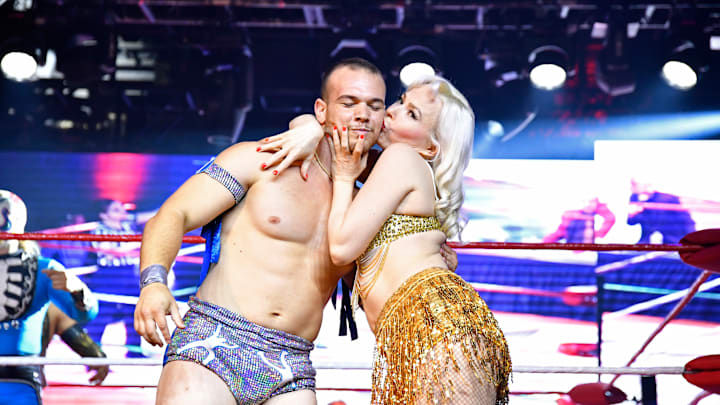 Lucha VaVOOM Hosts Cinco de Mayan Show Lucha VaVOOM Hosts Cinco de Mayan Show