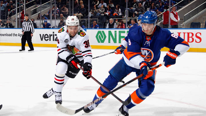 Chicago Blackhawks v New York Islanders Chicago Blackhawks v New York Islanders