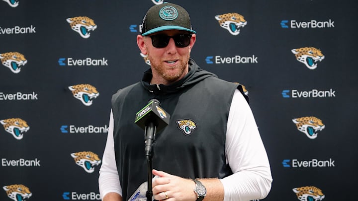 May 10, 2025; Jacksonville, FL, USA; Jacksonville Jaguars head coach Liam Coen meets with the media following rookie minicamp at Miller Electric Center. Mandatory Credit: Travis Register-Imagn Images May 10, 2025; Jacksonville, FL, USA; Jacksonville Jaguars head coach Liam Coen meets with the media following rookie minicamp at Miller Electric Center. Mandatory Credit: Travis Register-Imagn Images