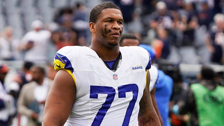 Sep 29, 2024; Chicago, Illinois, USA; Los Angeles Rams offensive tackle Alaric Jackson (77) in a game against the Chicago Bears at Soldier Field. Mandatory Credit: David Banks-Imagn Images Sep 29, 2024; Chicago, Illinois, USA; Los Angeles Rams offensive tackle Alaric Jackson (77) in a game against the Chicago Bears at Soldier Field. Mandatory Credit: David Banks-Imagn Images