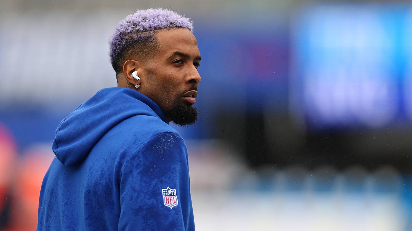 Odell Beckham Jr.'s Purple Hair Has NFL Fans Talking
