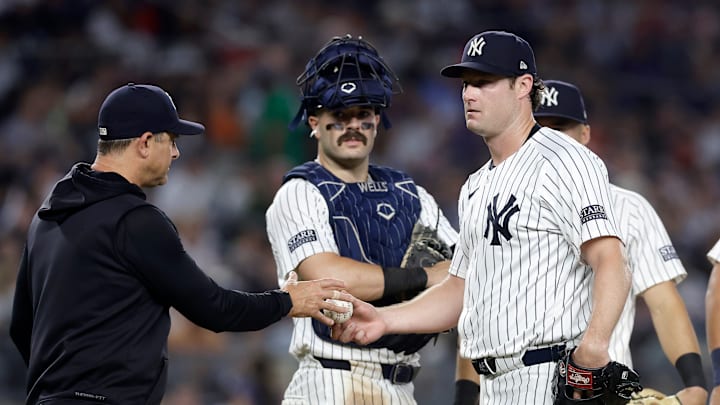 New York Mets v New York Yankees
