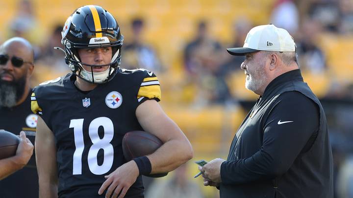 Aug 21, 2026; Pittsburgh, Pennsylvania, USA; Pittsburgh Steelers quarterback Will Howard (18) talks with head coach Mike McCarthy before the game against the New York Jets at Acrisure Stadium. Mandatory Credit: Charles LeClaire-Imagn Images Aug 21, 2026; Pittsburgh, Pennsylvania, USA; Pittsburgh Steelers quarterback Will Howard (18) talks with head coach Mike McCarthy before the game against the New York Jets at Acrisure Stadium. Mandatory Credit: Charles LeClaire-Imagn Images