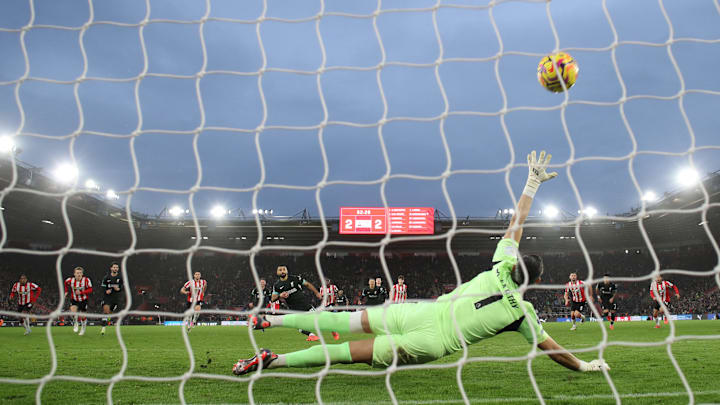 Southampton FC v Liverpool FC - Premier League