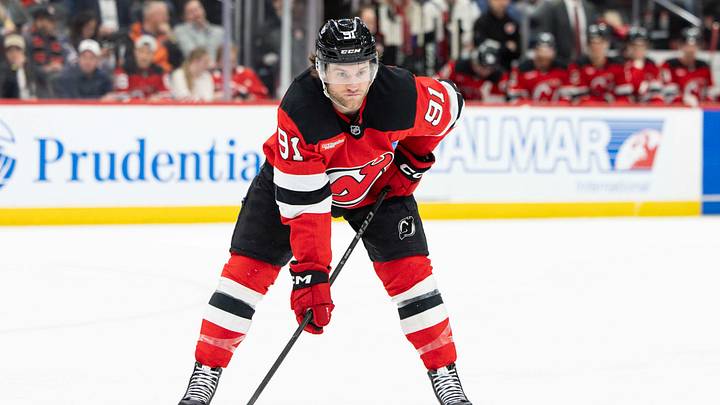 Apr 7, 2026; Newark, New Jersey, USA; New Jersey Devils center Dawson Mercer (91) takes a break during a stoppage in play against the Philadelphia Flyers during the third period at Prudential Center. Mandatory Credit: Luther Schlaifer-Imagn Images Apr 7, 2026; Newark, New Jersey, USA; New Jersey Devils center Dawson Mercer (91) takes a break during a stoppage in play against the Philadelphia Flyers during the third period at Prudential Center. Mandatory Credit: Luther Schlaifer-Imagn Images