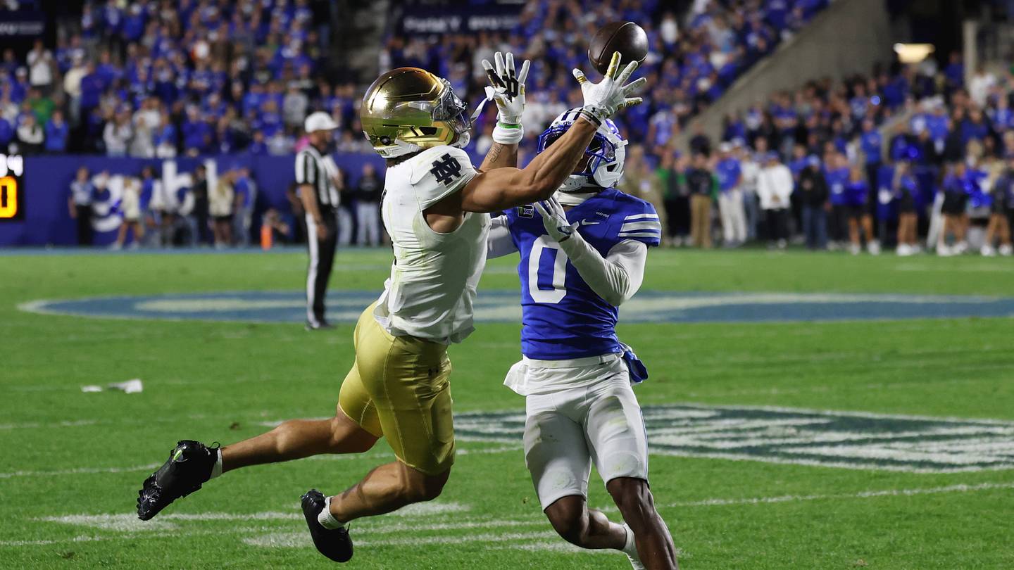 Social Media Reacts to Notre Dame vs BYU Finish: Was That Pass Interference?