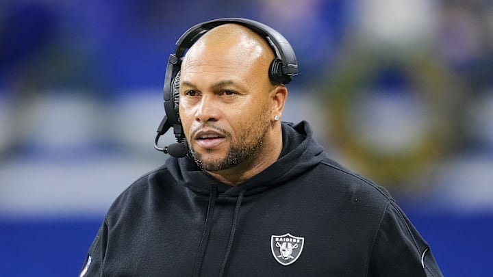 Las Vegas Raiders, Antonio Pierce