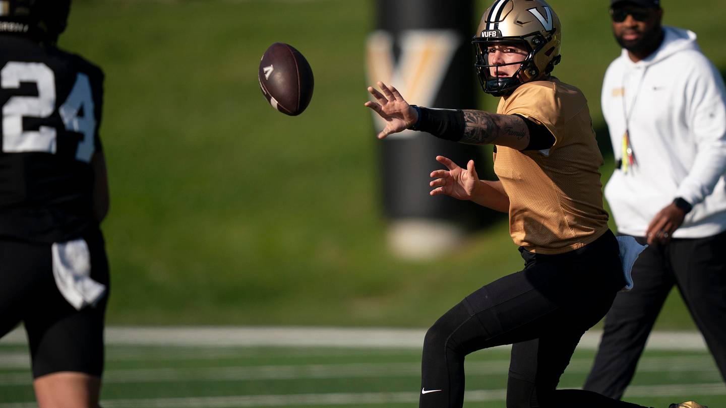 Offensive Takeaways From Vanderbilt Football's Longest Practice Of Fall Camp