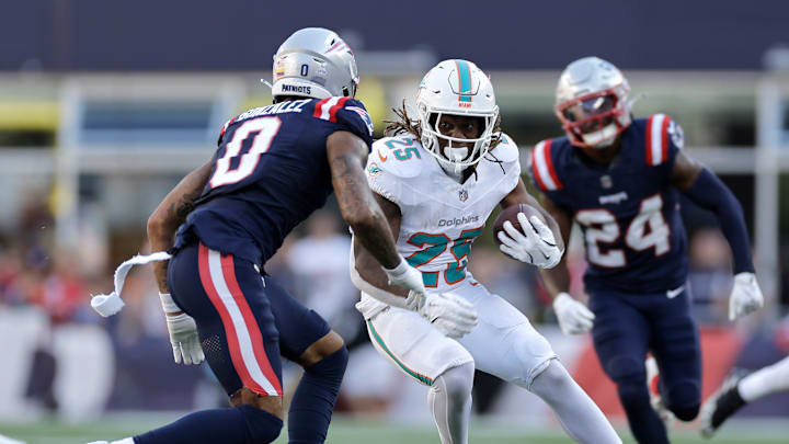 Miami Dolphins v New England Patriots