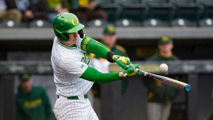 Brayden Jaksa blasted a three run homer to give Oregon a 6-1 lead, but the bullpen coughed up 7 runs in a 9-6 UCLA comeback Sunday Afternoon.