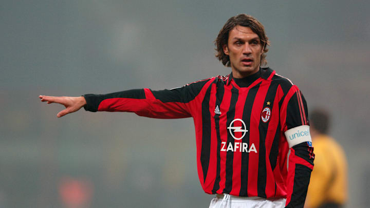 Paolo Maldini tem pai e filho com história no futebol