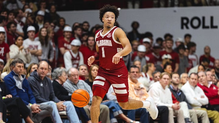 Dec 14, 2024; Tuscaloosa, Alabama, USA; Alabama Crimson Tide guard Mark Sears (1) drives the ball against the Creighton Bluejays during the second half at Coleman Coliseum. Mandatory Credit: Will McLelland-Imagn Images Dec 14, 2024; Tuscaloosa, Alabama, USA; Alabama Crimson Tide guard Mark Sears (1) drives the ball against the Creighton Bluejays during the second half at Coleman Coliseum. Mandatory Credit: Will McLelland-Imagn Images