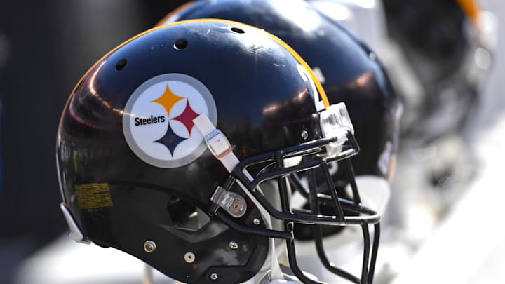 Oct 30, 2022; Philadelphia, Pennsylvania, USA; Pittsburgh Steelers helmet on the sidelines against the Philadelphia Eagles at Lincoln Financial Field. Mandatory Credit: Eric Hartline-Imagn Images