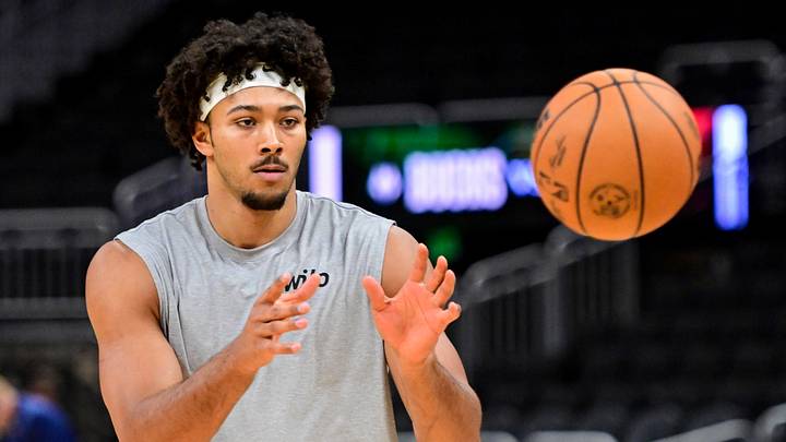 The New York Knicks should keep an eye on Milwaukee Bucks center Jericho Sims. The New York Knicks should keep an eye on Milwaukee Bucks center Jericho Sims.