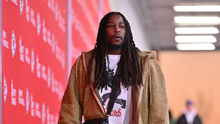 Dec 7, 2025; Kansas City, Missouri, USA; Kansas City Chiefs running back Kareem Hunt (29) arrives prior to the game against the Houston Texans at GEHA Field at Arrowhead Stadium. Mandatory Credit: Amy Kontras-Imagn Images
