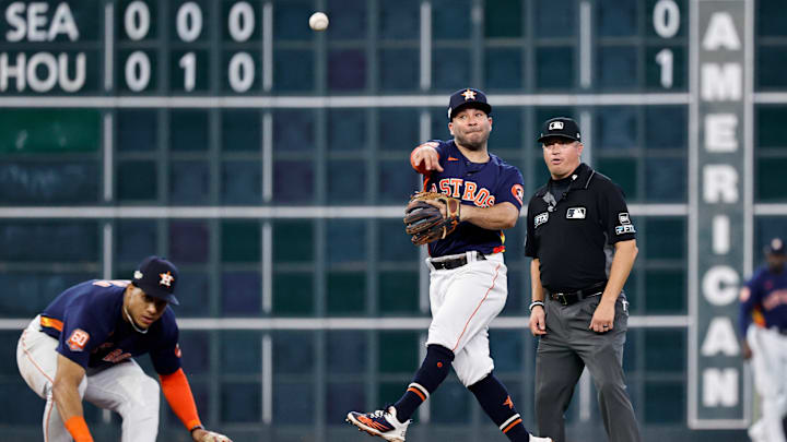 José Altuve hizo out a Julio Rodríguez con una jugada espectacular 