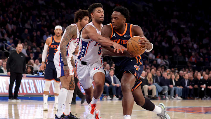 Feb 26, 2025; New York, New York, USA; New York Knicks forward OG Anunoby (8) drives to the basket against Philadelphia 76ers guard Quentin Grimes (5) during the first quarter at Madison Square Garden. Mandatory Credit: Brad Penner-Imagn Images Feb 26, 2025; New York, New York, USA; New York Knicks forward OG Anunoby (8) drives to the basket against Philadelphia 76ers guard Quentin Grimes (5) during the first quarter at Madison Square Garden. Mandatory Credit: Brad Penner-Imagn Images