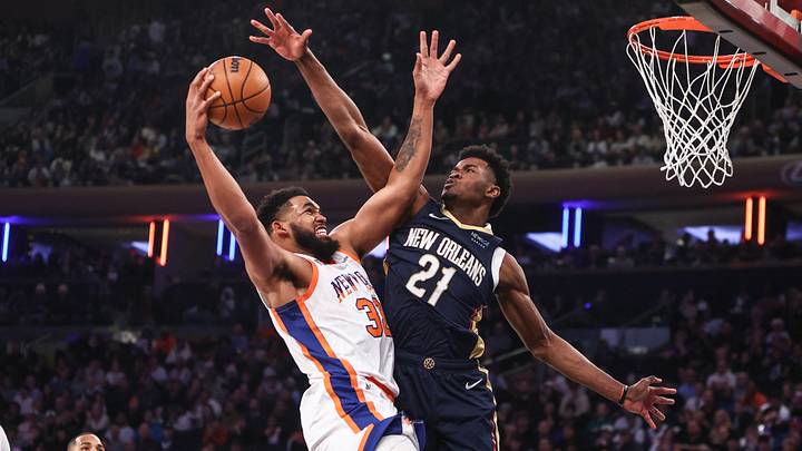 Dec 1, 2024; New York, New York, USA; New York Knicks center Karl-Anthony Towns (32) looks to drive past New Orleans Pelicans center Yves Missi (21) in the first quarter at Madison Square Garden. Mandatory Credit: Wendell Cruz-Imagn Images Dec 1, 2024; New York, New York, USA; New York Knicks center Karl-Anthony Towns (32) looks to drive past New Orleans Pelicans center Yves Missi (21) in the first quarter at Madison Square Garden. Mandatory Credit: Wendell Cruz-Imagn Images