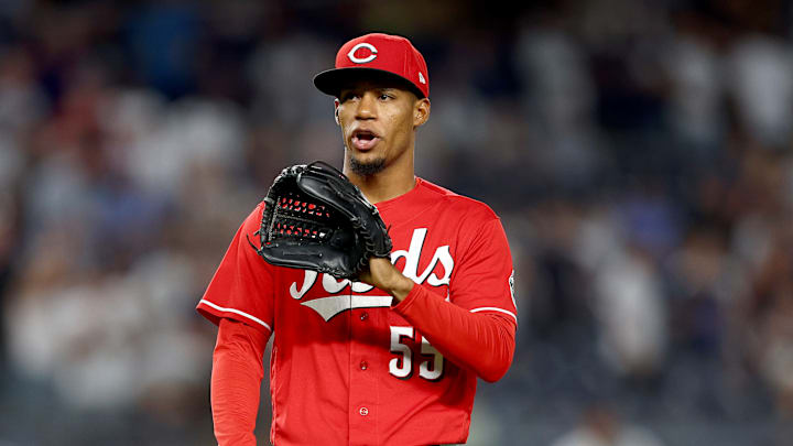 Cincinnati Reds pitcher Dauri Moreta.