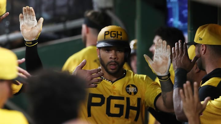 Aug 8, 2025; Pittsburgh, Pennsylvania, USA; Pittsburgh Pirates left fielder Tommy Pham (28) high-fives in the dugout after scoring the game winning run against the Cincinnati Reds during the eighth inning at PNC Park. Mandatory Credit: Charles LeClaire-Imagn Images Aug 8, 2025; Pittsburgh, Pennsylvania, USA; Pittsburgh Pirates left fielder Tommy Pham (28) high-fives in the dugout after scoring the game winning run against the Cincinnati Reds during the eighth inning at PNC Park. Mandatory Credit: Charles LeClaire-Imagn Images
