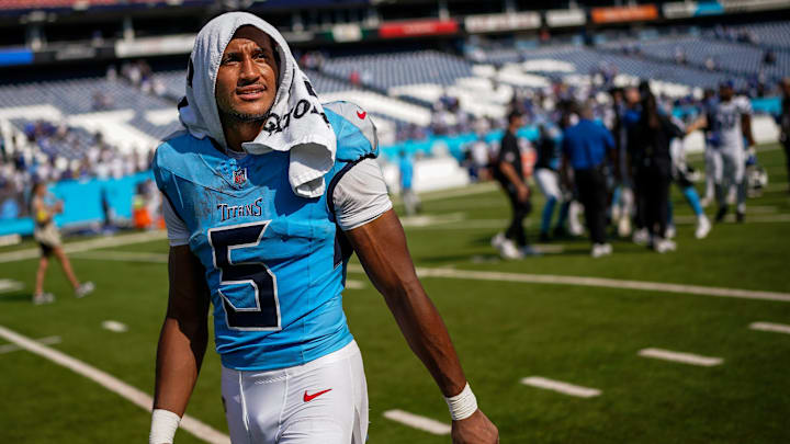Tennessee Titans wide receiver Elic Ayomanor (5) leaves the field after the game against the Indianapolis Colts at Nissan Stadium in Nashville, Tenn., Sunday, Sept. 21, 2025.