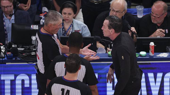 May 19, 2026; New York, New York, USA; Cleveland Cavaliers head coach Kenny Atkinson reacts to referee Scott Foster (48) during the third quarter of game one of the eastern conference finals for the 2026 NBA playoffs against the New York Knicks at Madison Square Garden. Mandatory Credit: Vincent Carchietta-Imagn Images May 19, 2026; New York, New York, USA; Cleveland Cavaliers head coach Kenny Atkinson reacts to referee Scott Foster (48) during the third quarter of game one of the eastern conference finals for the 2026 NBA playoffs against the New York Knicks at Madison Square Garden. Mandatory Credit: Vincent Carchietta-Imagn Images