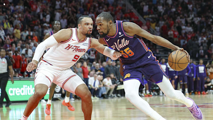 Feb 23, 2024; Houston, Texas, USA; Phoenix Suns forward Kevin Durant (35) drives to the basket as Houston Rockets forward Dillon Brooks (9) defends during the fourth quarter at Toyota Center. Mandatory Credit: Troy Taormina-Imagn Images Feb 23, 2024; Houston, Texas, USA; Phoenix Suns forward Kevin Durant (35) drives to the basket as Houston Rockets forward Dillon Brooks (9) defends during the fourth quarter at Toyota Center. Mandatory Credit: Troy Taormina-Imagn Images