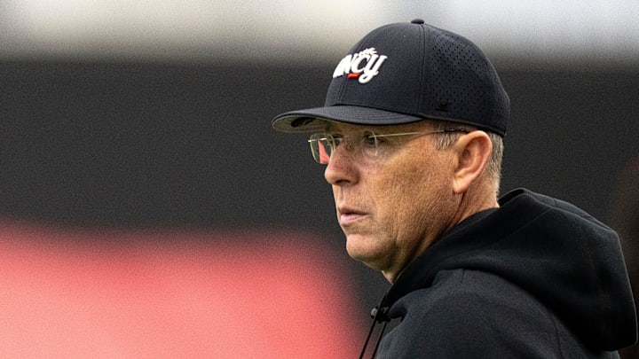 Cincinnati Bearcats head coach Scott Satterfield looks on during football practice at Sheakley Athletic Performance Center in Cincinnati on Dec. 18, 2025.