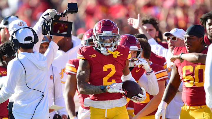 Nov 16, 2024; Los Angeles, California, USA; Southern California Trojans cornerback Jaylin Smith (2) reacts after intercepting a pass against the Nebraska Cornhuskers during the first half at the Los Angeles Memorial Coliseum. Mandatory Credit: Gary A. Vasquez-Imagn Images Nov 16, 2024; Los Angeles, California, USA; Southern California Trojans cornerback Jaylin Smith (2) reacts after intercepting a pass against the Nebraska Cornhuskers during the first half at the Los Angeles Memorial Coliseum. Mandatory Credit: Gary A. Vasquez-Imagn Images