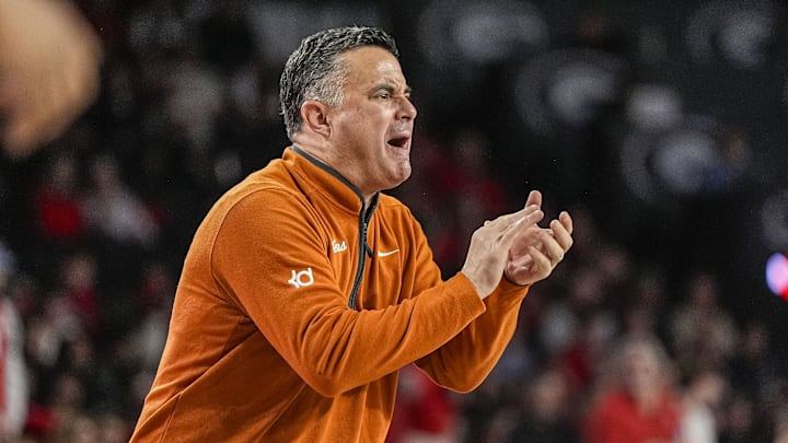 Texas Longhorns head coach Sean Miller reacts during the game against the Georgia Bulldogs. Texas Longhorns head coach Sean Miller reacts during the game against the Georgia Bulldogs.