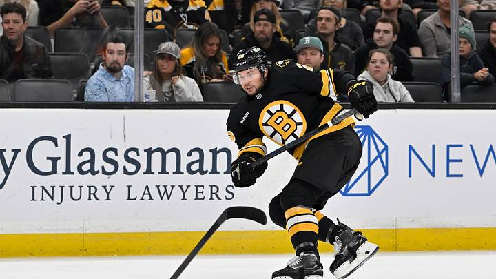 Sep 29, 2025; Boston, Massachusetts, USA; Boston Bruins defenseman Andrew Peeke (26) breaks his stick during the first period against the Philadelphia Flyers at TD Garden. Mandatory Credit: Eric Canha-Imagn Images Sep 29, 2025; Boston, Massachusetts, USA; Boston Bruins defenseman Andrew Peeke (26) breaks his stick during the first period against the Philadelphia Flyers at TD Garden. Mandatory Credit: Eric Canha-Imagn Images