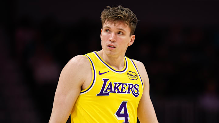 Los Angeles Lakers v Charlotte Hornets