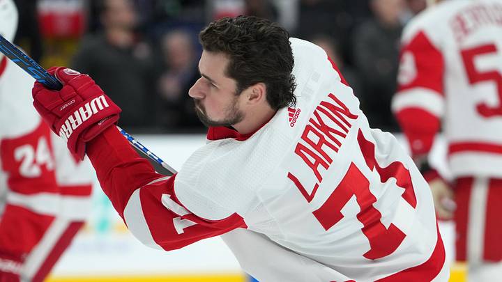 Jan 19, 2023; Las Vegas, Nevada, USA; Detroit Red Wings center Dylan Larkin (71) warms up before a game against the Vegas Golden Knights at T-Mobile Arena. Mandatory Credit: Stephen R. Sylvanie-USA TODAY Sports Jan 19, 2023; Las Vegas, Nevada, USA; Detroit Red Wings center Dylan Larkin (71) warms up before a game against the Vegas Golden Knights at T-Mobile Arena. Mandatory Credit: Stephen R. Sylvanie-USA TODAY Sports