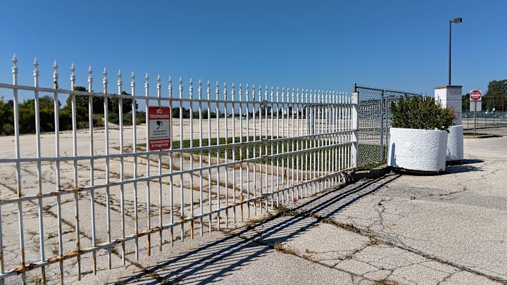 Arlington Park sits waiting for the Bears' construction project but Gov. J.B. Pritzker has helped prevent it to date. Arlington Park sits waiting for the Bears' construction project but Gov. J.B. Pritzker has helped prevent it to date.