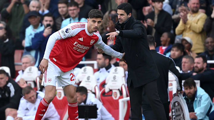 Arsenal FC v Newcastle United FC - Premier League Arsenal FC v Newcastle United FC - Premier League