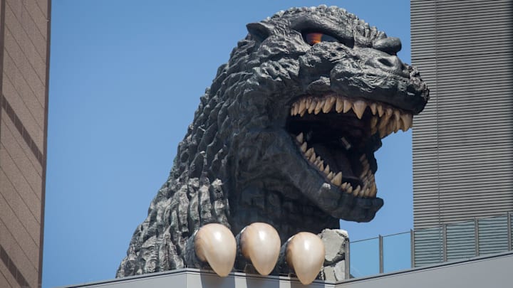 Godzilla Welcomes Tourists To Tokyo