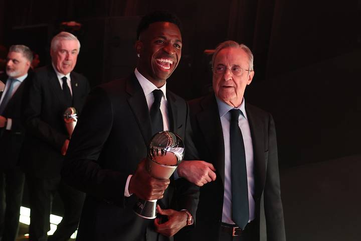 Vinicius Junior, Florentino Pérez Vinicius Junior, Florentino Pérez