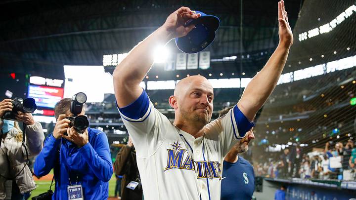 Oct 3, 2021; Seattle, Washington, USA; Seattle Mariners third baseman Kyle Seager (15) waves to fans following a 7-3 loss against the Los Angeles Angels at T-Mobile Park. Mandatory Credit: Joe Nicholson-USA TODAY Sports