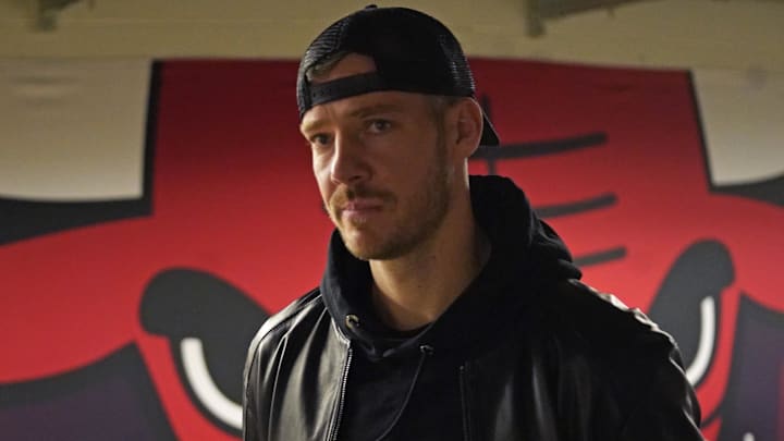 Oct 24, 2022; Chicago, Illinois, USA; Chicago Bulls guard Goran Dragic (7) enters the building at United Center. Mandatory Credit: David Banks-Imagn Images