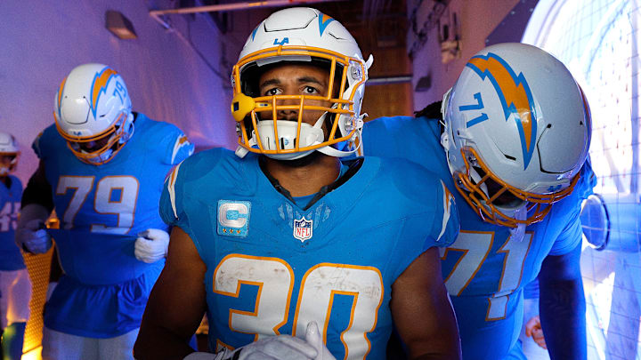 Kansas City Chiefs v Los Angeles Chargers