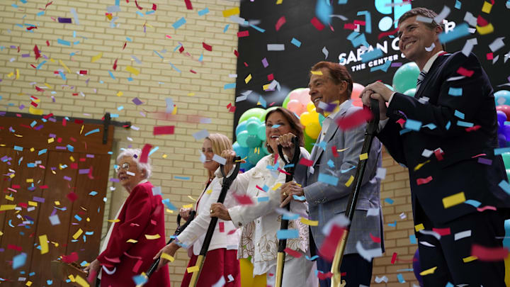 Saban Center Breaks Ground