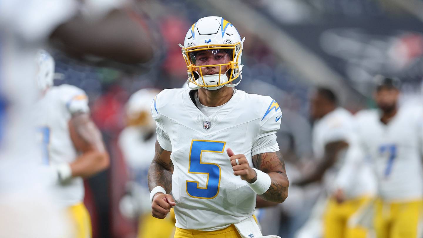 Chargers’ Backup QB Battle Behind Justin Herbert is Still Limping Along