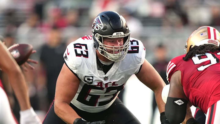 Atlanta Falcons guard Chris Lindstrom